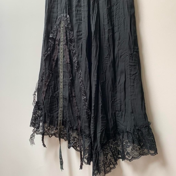 Black Asymmetrical Skirt with Black Lace and Ribbon Trimmings - Picture 2 of 4